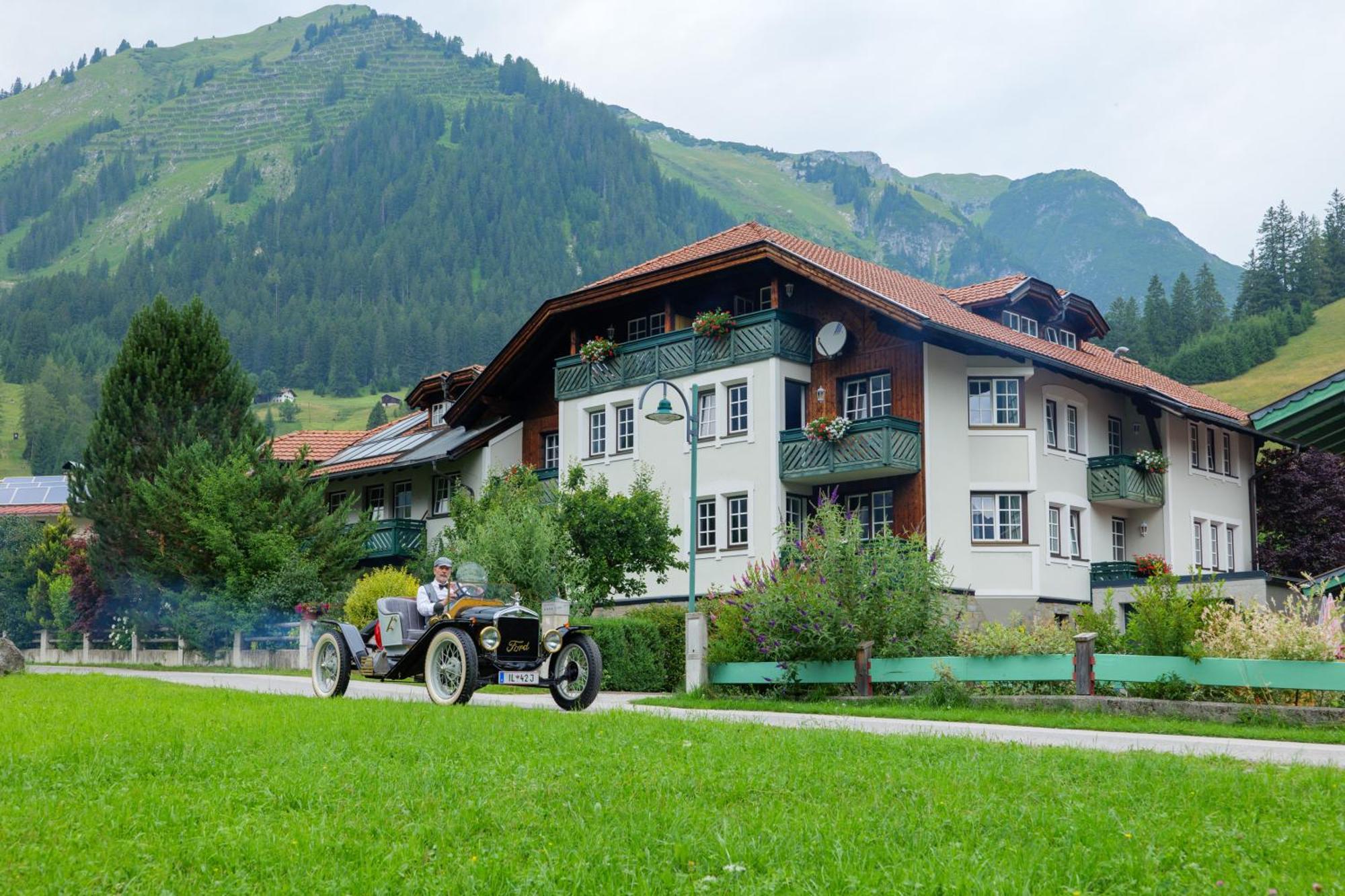 Posthotel Lechtal, Arlberg Holzgau Exterior foto